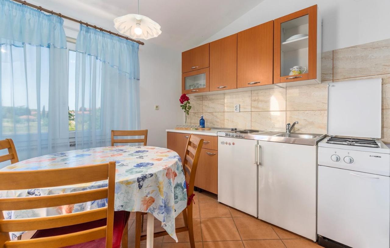 Apartments Stanko Fažana エクステリア 写真