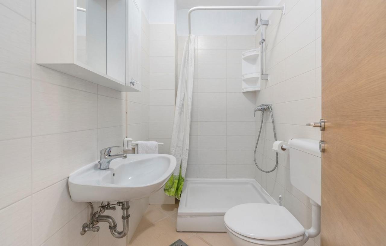 Apartments Stanko Fažana エクステリア 写真