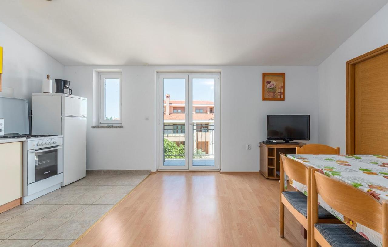 Apartments Stanko Fažana エクステリア 写真